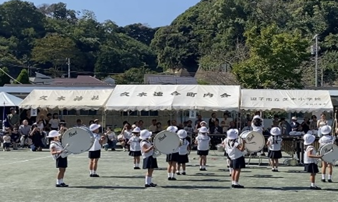 久木体育祭でマーチング演奏を行いました（聖和学院幼稚園）